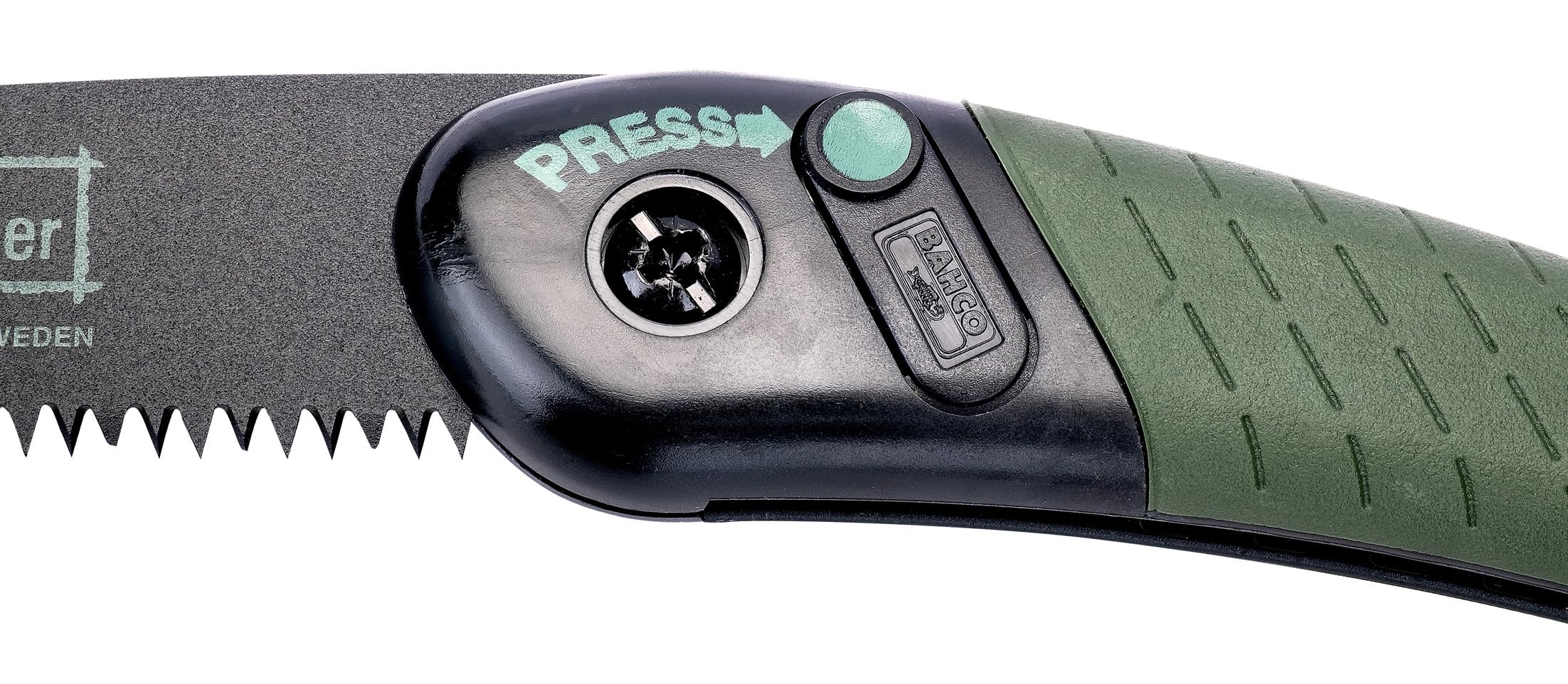 Bahco Laplander ergonomic two-component handle for a secure grip in all weather.