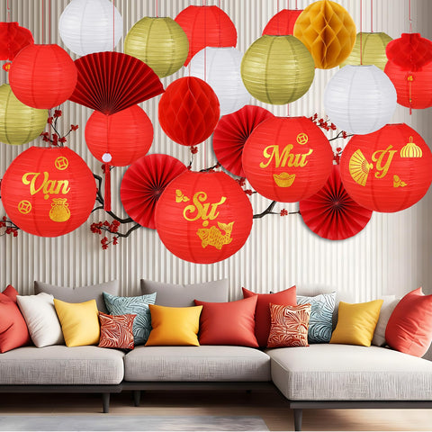 Baquler Tet 33-piece decorations set with red-gold-white lanterns arranged for festive space