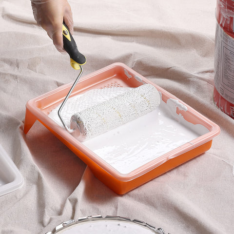 Bates Choice cleanup-friendly-tray-liner reduces washing time.