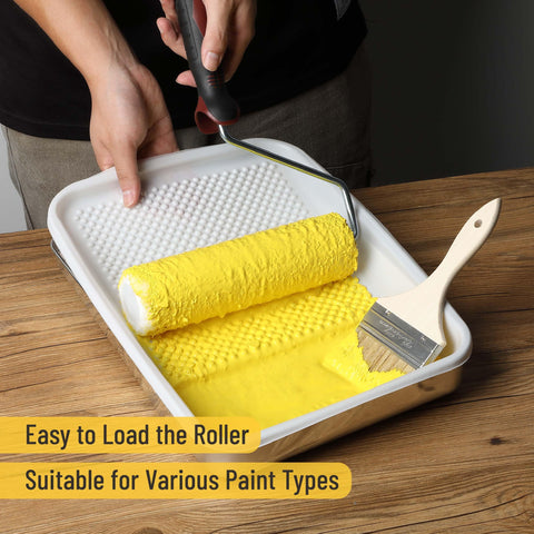 Bates Choice deep tray design holds ample paint for large projects.