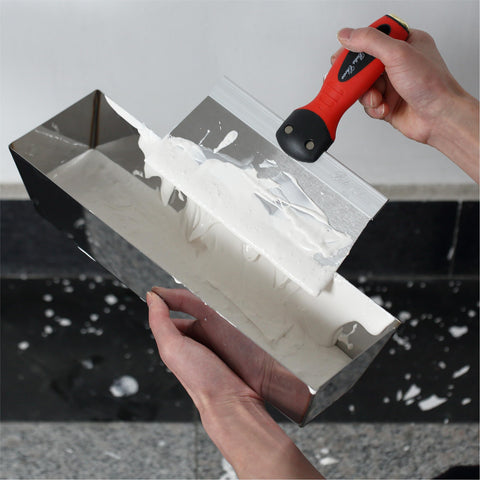 Medium-width tapping knife for precise joint finishing.