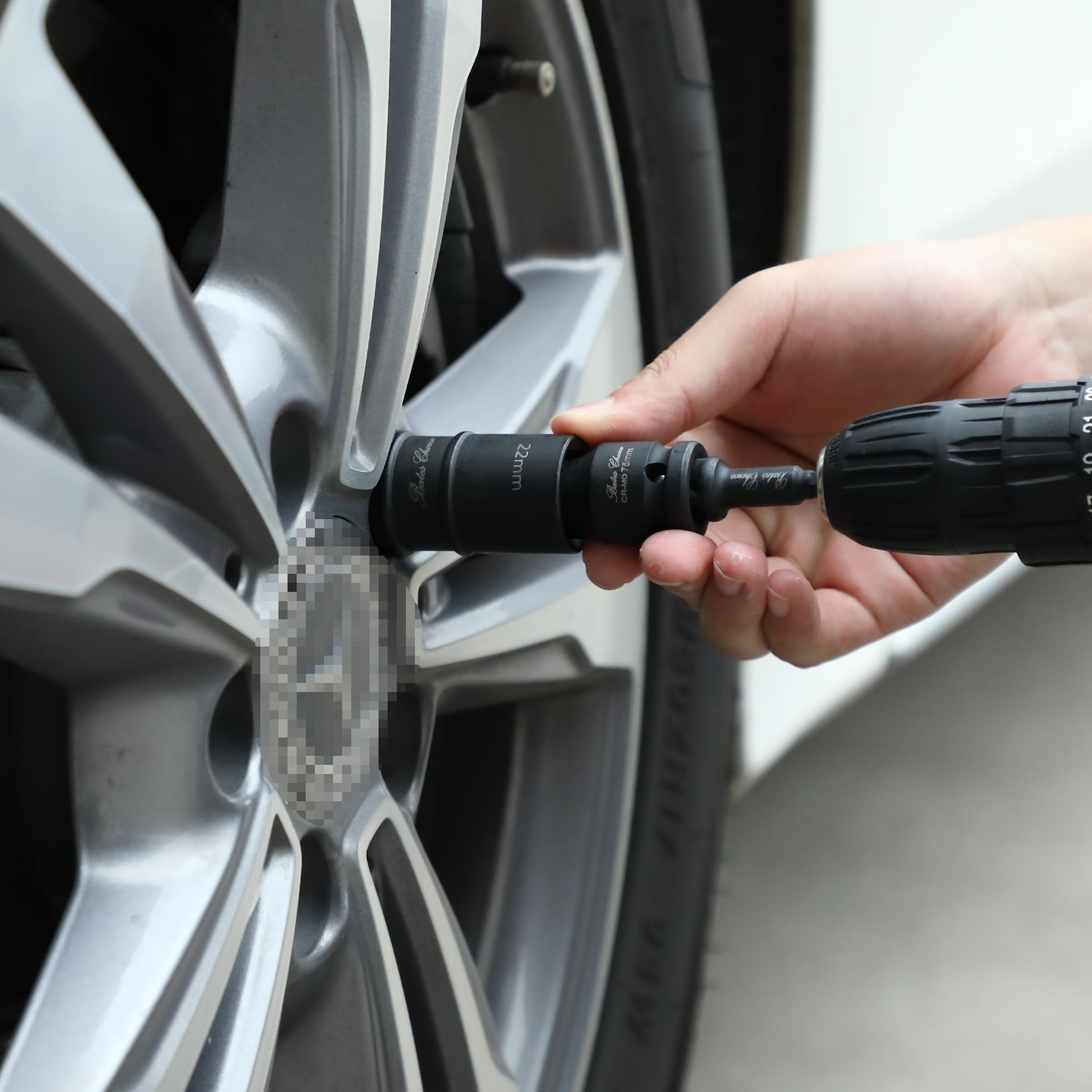 Bates Choice dual-ended design minimizes clutter while expanding lug options.