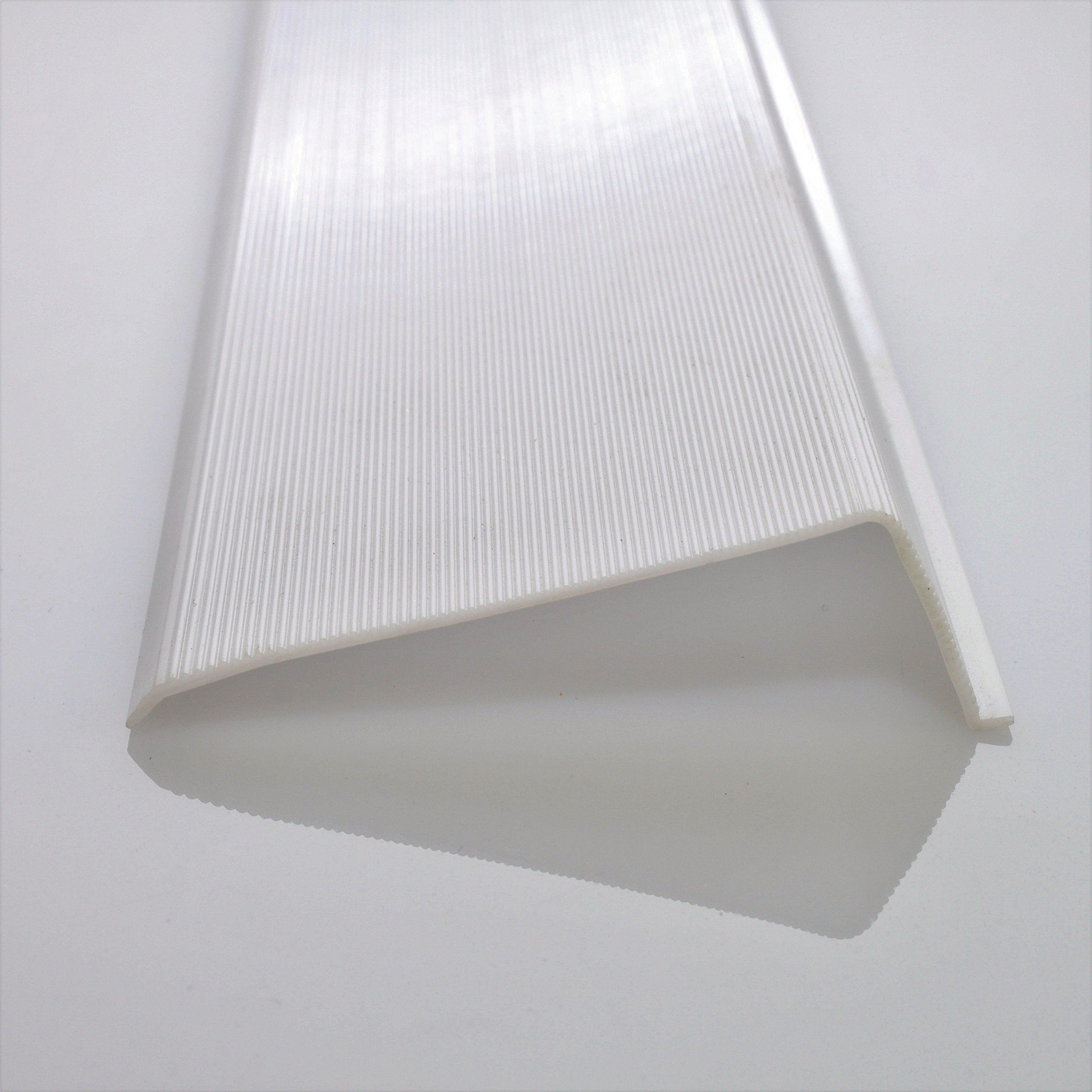 Durable Beam Lighting diffuser suitable for kitchen, pantry, or bathroom tasks.