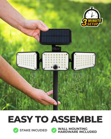 Bell+Howell Bionic Flood Light Max waterproof design withstands weather.