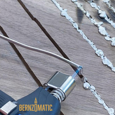 Bernz-O-Matic ST2200T carded packaging for easy retail display.