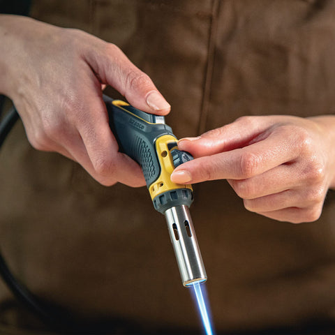 Bernzomatic FirePoint Creator Tool with MAP-Pro fuel for higher heat
