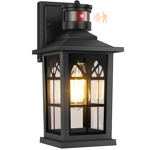 BesLowe E26 socket outdoor light accepts dimmable bulbs for energy-efficient setups.