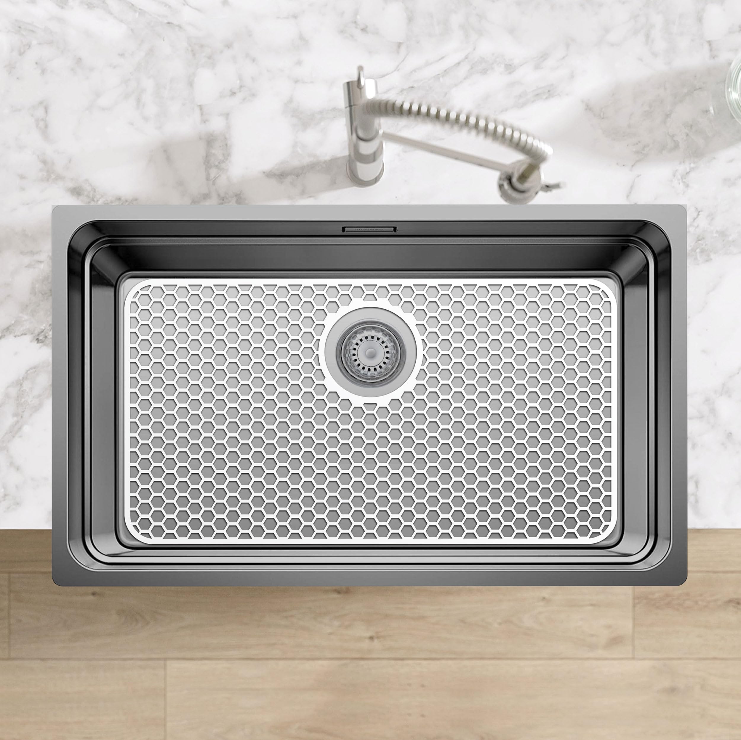 Bestjing rear-drain design with center-drain hole for smooth water flow