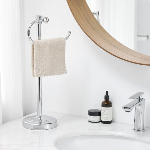 Besy free-standing stainless steel towel rack maintains upright balance