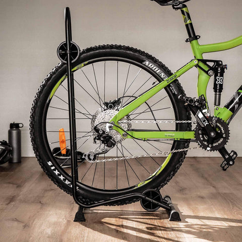 Bike Hand floor stand fat bike compatibility supports 5.0 inch tires