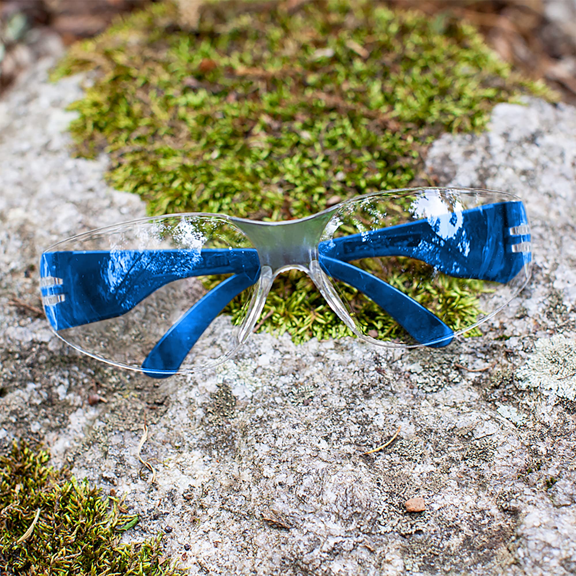 BISON LIFE scratch-resistant coating keeps lenses clear during work