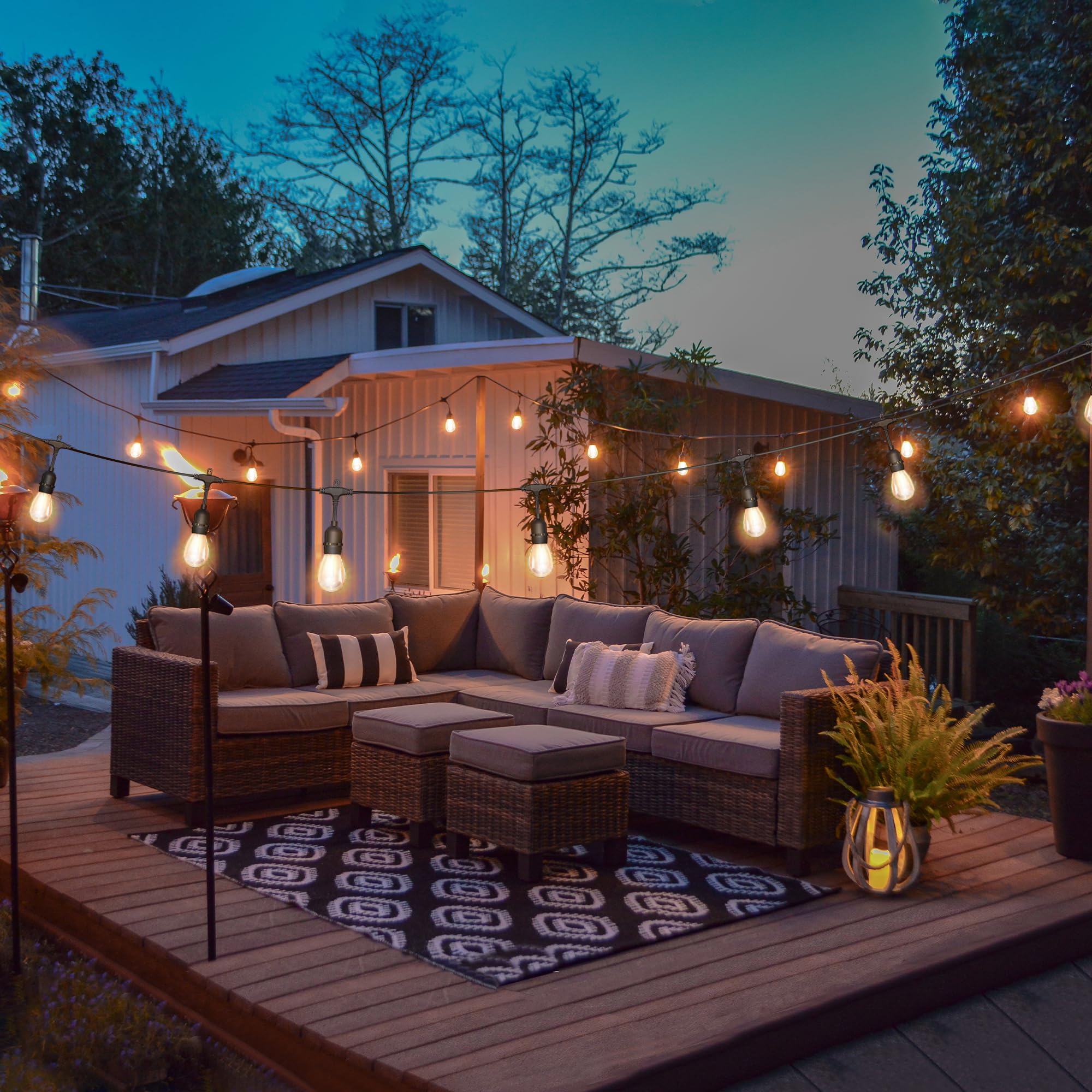 BLIATLUS ambience for porch, garden, and backyard events