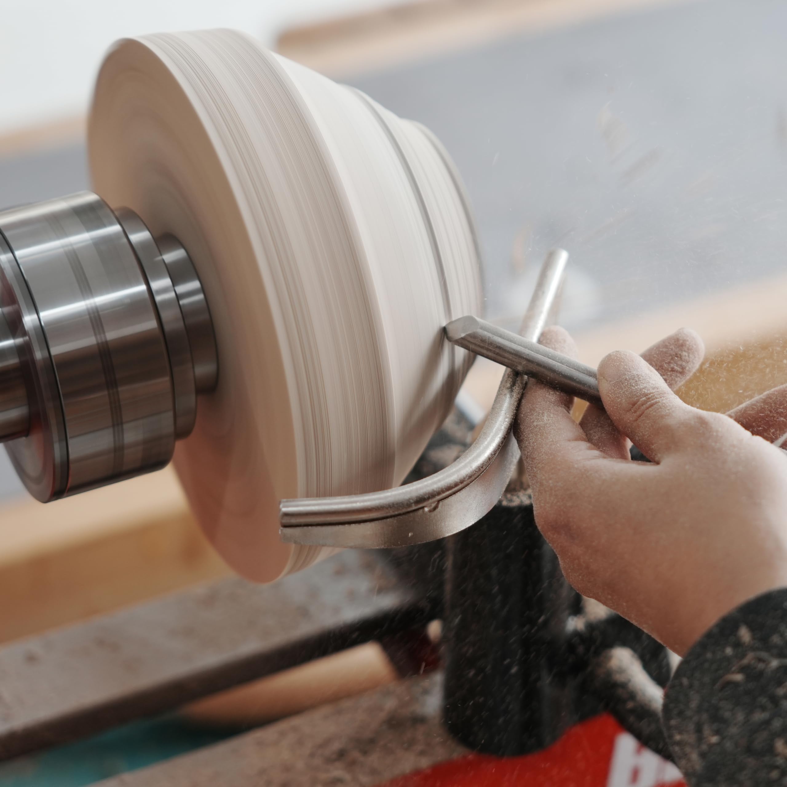 BMWOOD Hardened steel top delivers smooth glide for precise cutting.
