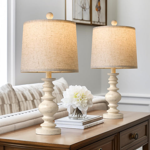BOBOMOMO Tradition rustic table lamp base in farmhouse style decor.