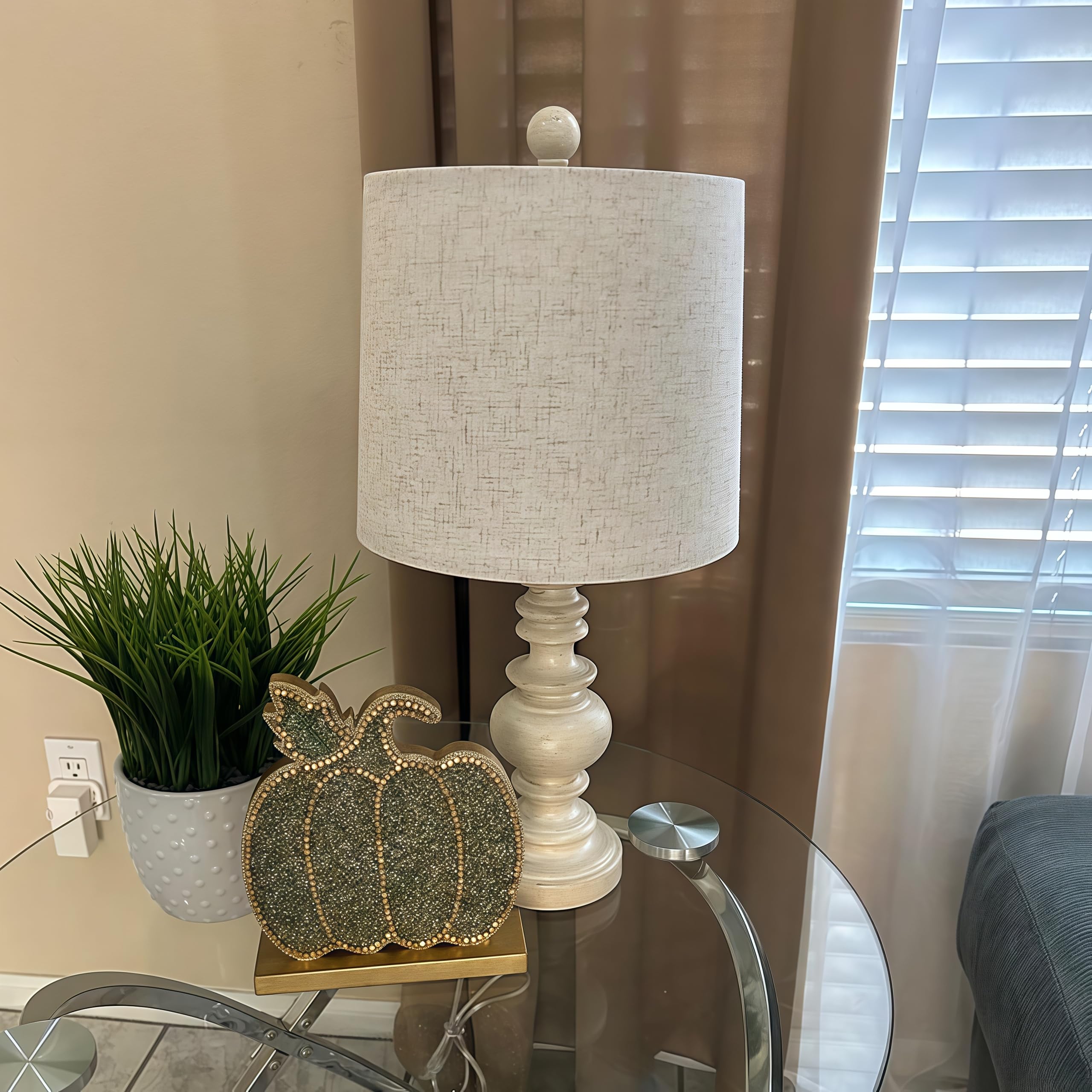 Set of 2 BOBOMOMO Tradition lamps for coordinated home lighting.