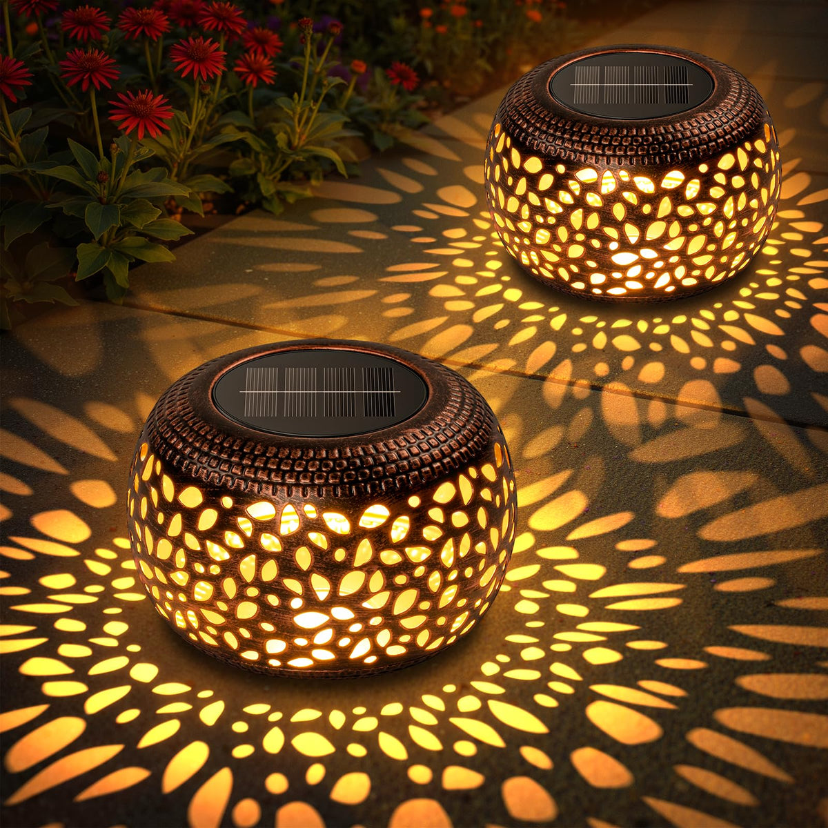 Bonlion solar lantern with bronze patina pattern for garden ambiance at night