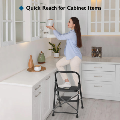 BONTEC ladder lightweight and portable for easy transport