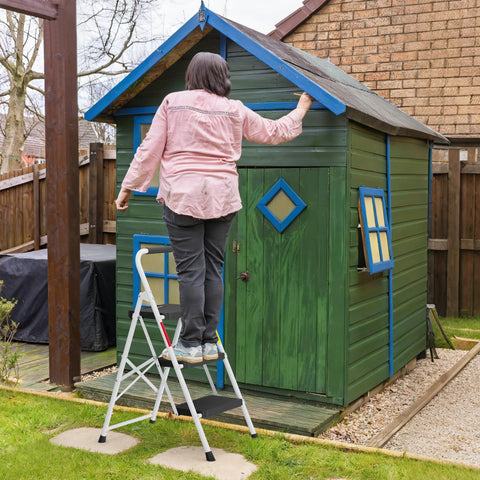 BONTEC 3-Step Ladder rubber feet protect floors and prevent slipping