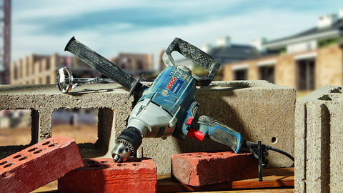 Bosch GBM9-16 keyed chuck supports diverse drilling and mixing accessories.