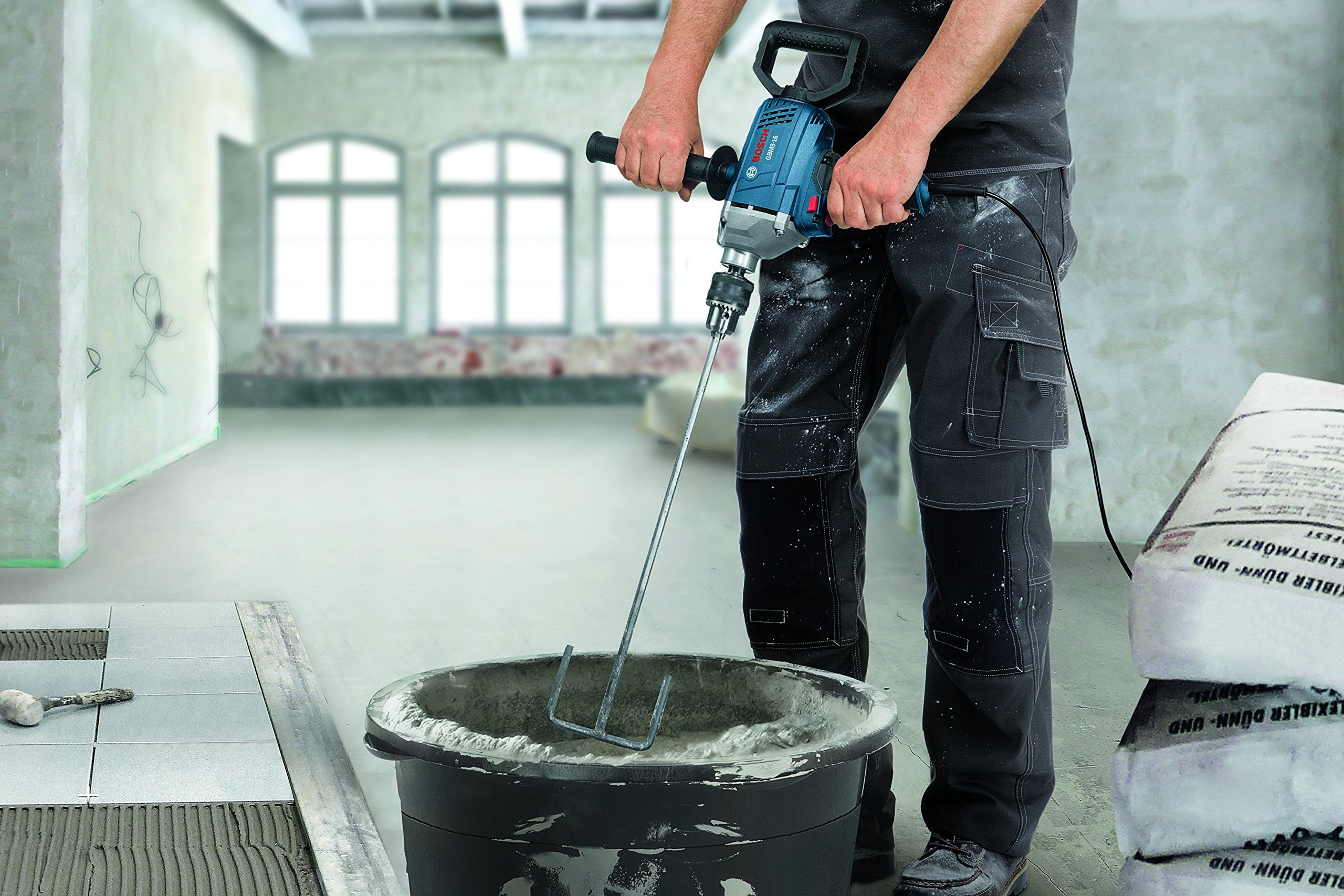 Bosch GBM9-16 rotatable handle reduces fatigue during extended use.