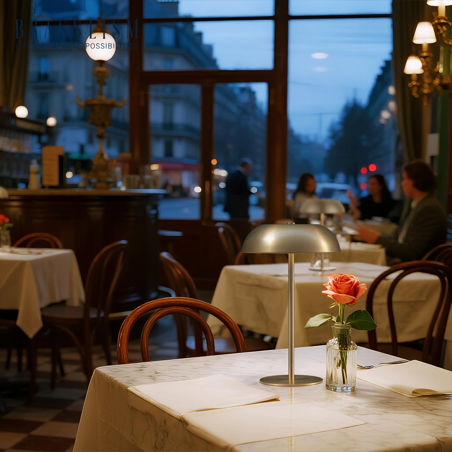 BRASSLISM lamp with adjustable height fits different table setups