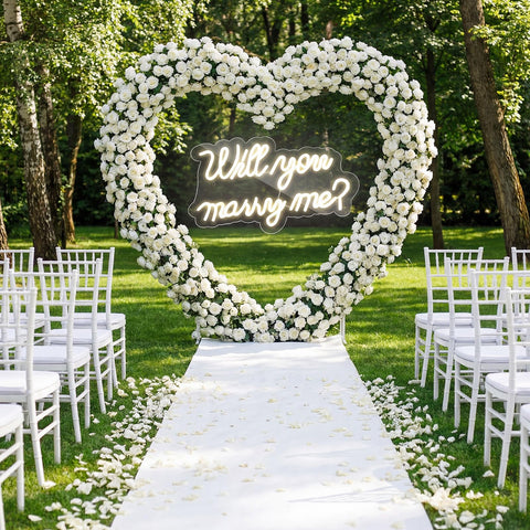 Breling heart-shaped metal frame ready for balloons or florals
