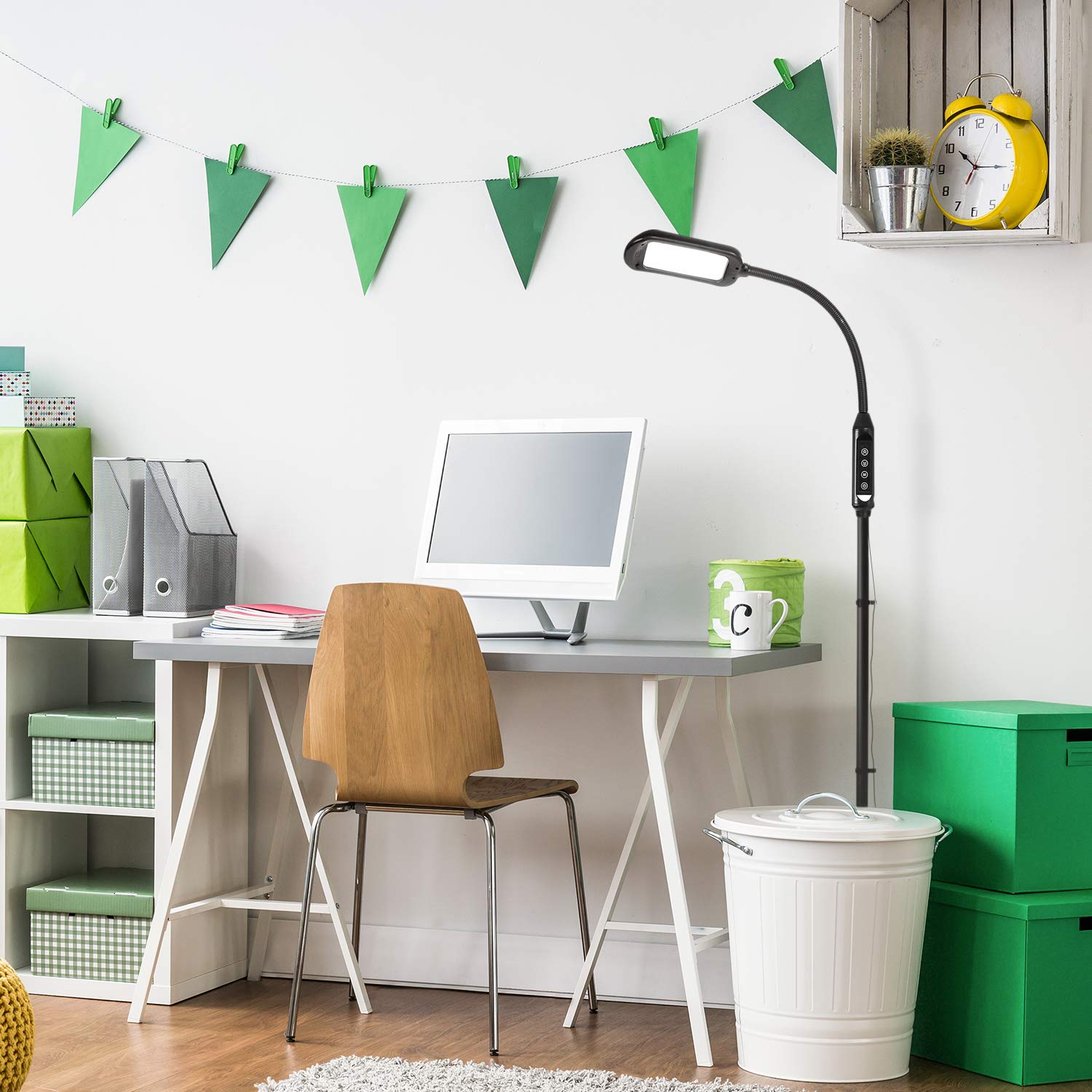 Brightech Litespan salon-ready lighting for lashes and beauty tasks.