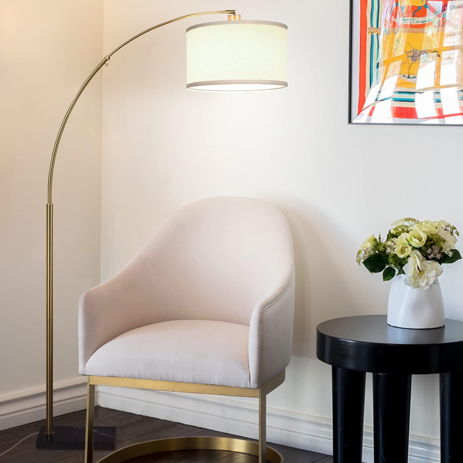 Brightech Logan Arc lamp emits warm 3000K LED light ideal for reading