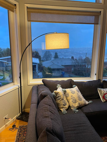Warm 3000K LED glow for cozy reading.