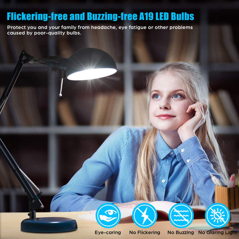 Brightever LED bulbs 1500 lumens displayed in daylight 5000K setup