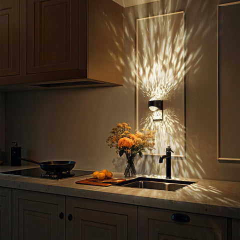 Briignite energy-saving night light reduces manual switching and saves energy.