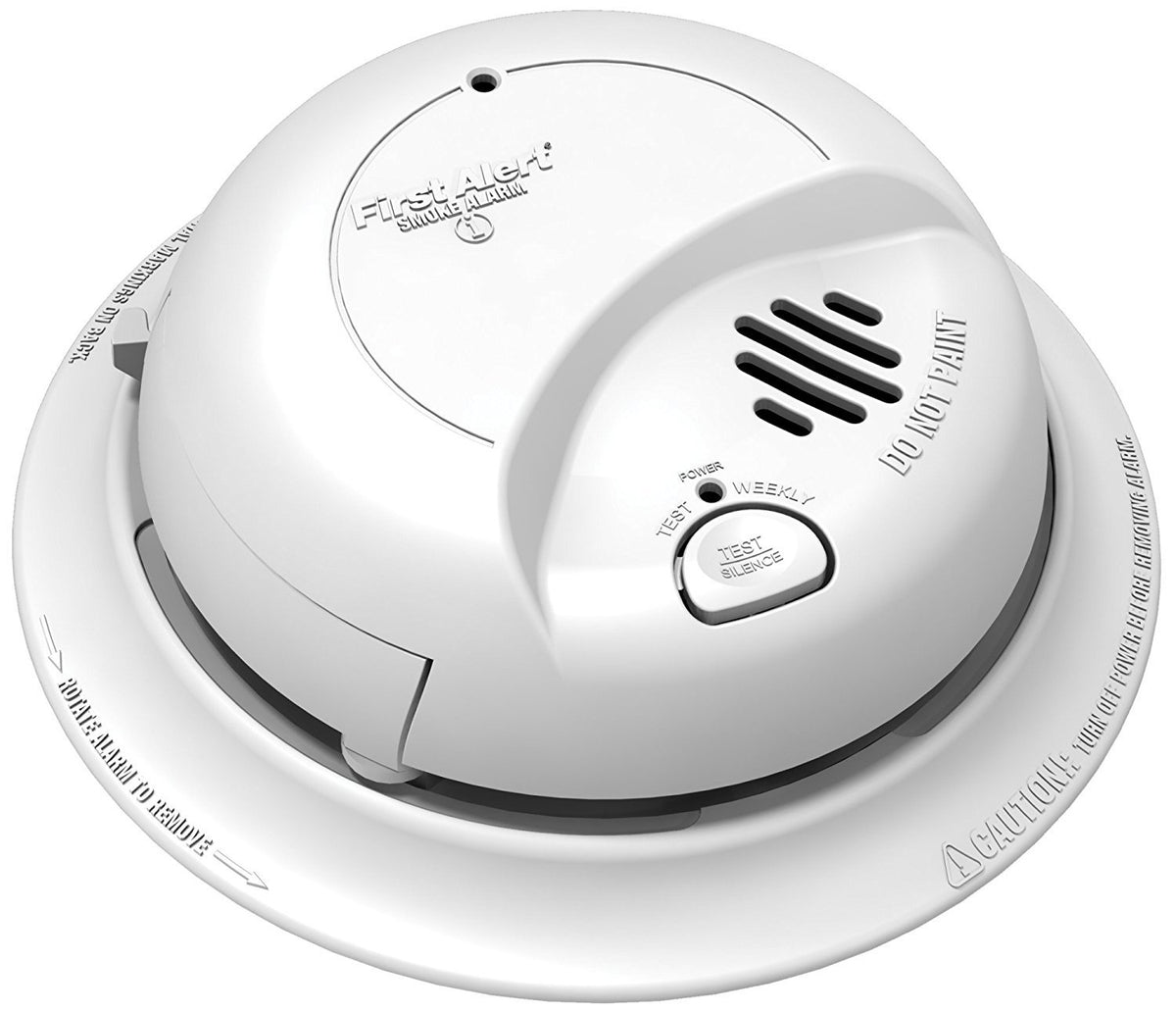 BRK First Alert 9120BFF smoke detector wall mount for quick installation.