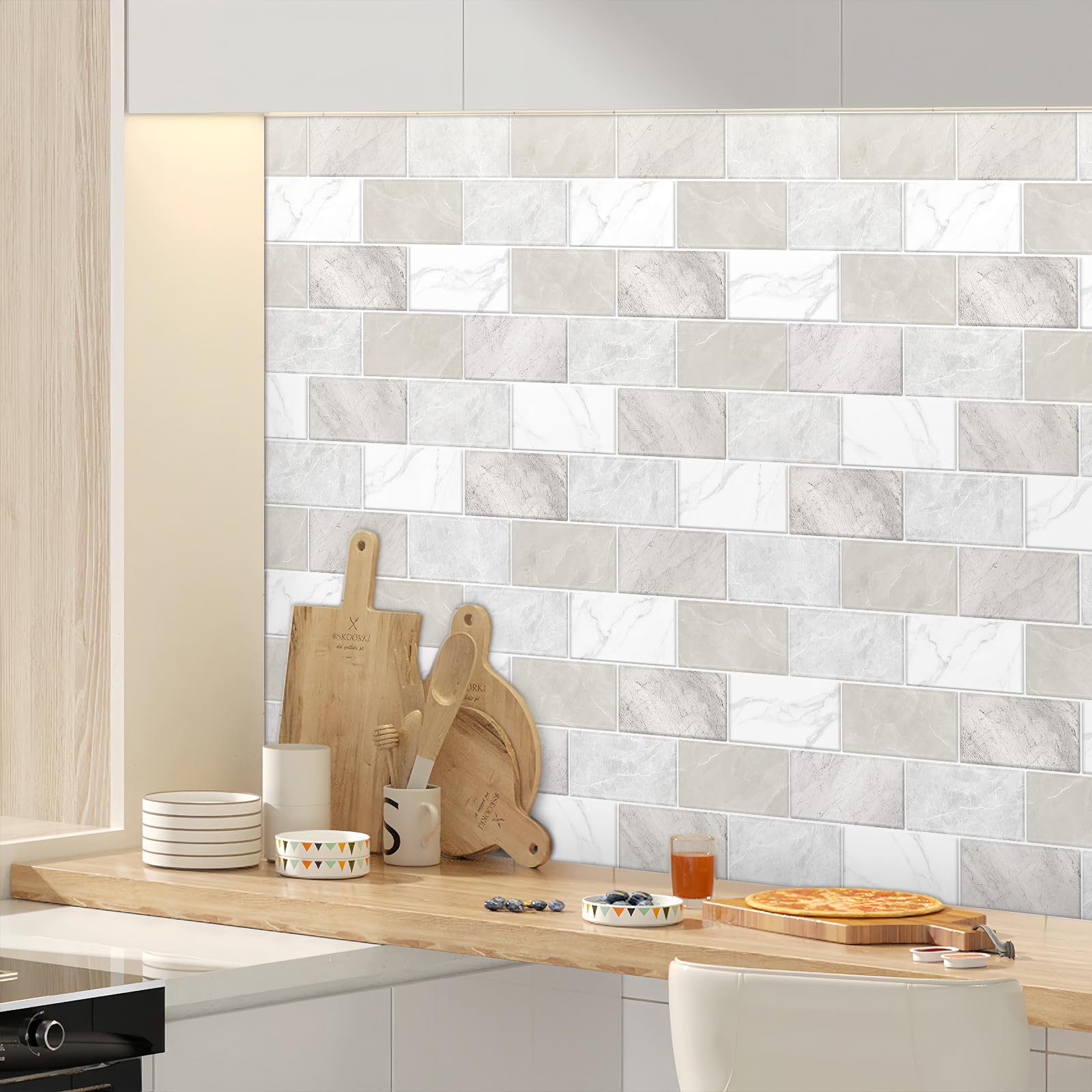 BSABSAQAA renter-friendly backsplash protects walls during renovations.