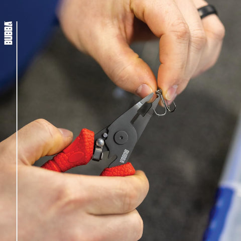 BUBBA precision tip aids accurate ring placement and navigation in tackle projects.