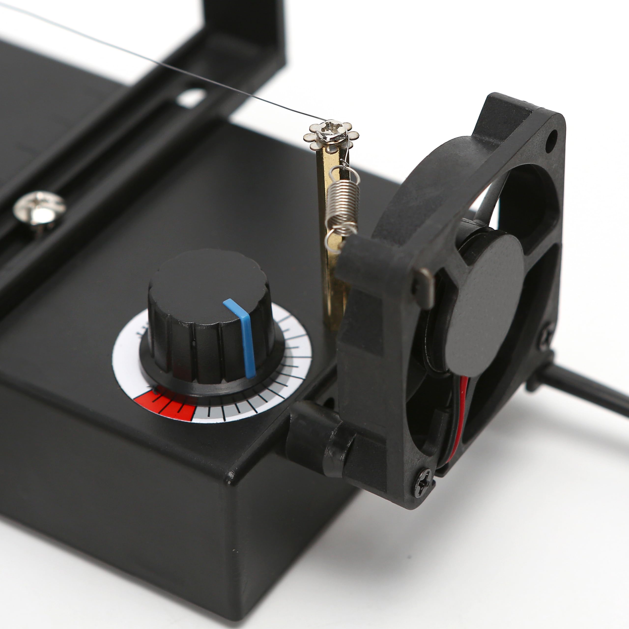 BuleVina temperature dial enables precise heat settings for varied fabrics