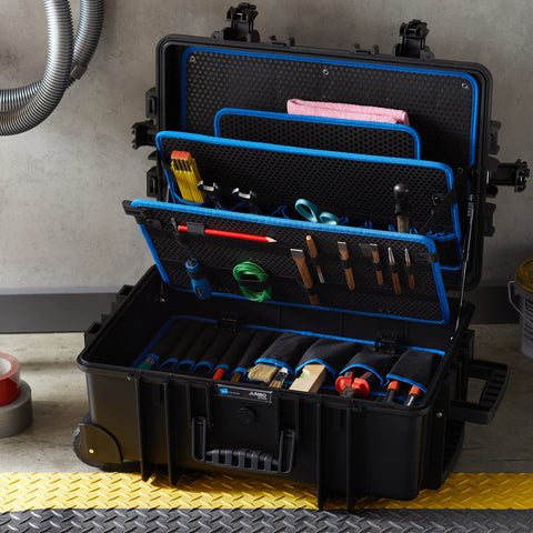B&W International Jumbo 6700 interior tool boards support modular organization for quick access.