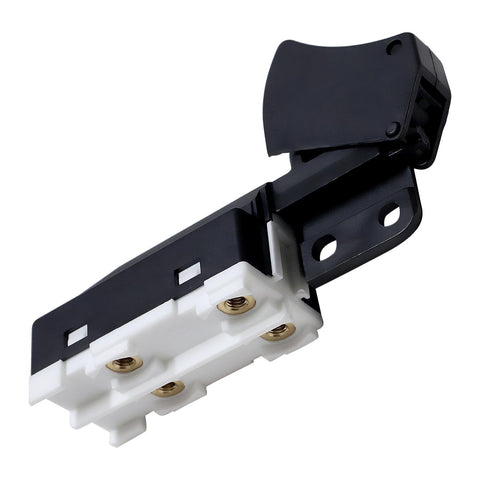 CAMOLIKOS 23-66-2635 circular saw switch provides reliable power to Milwaukee M18.