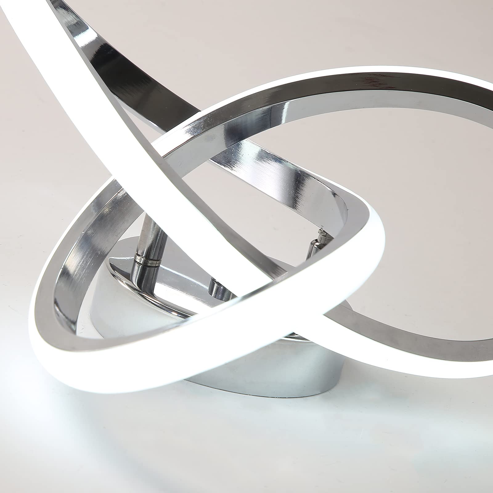 CANEOE 22W LED offers energy-efficient lighting.