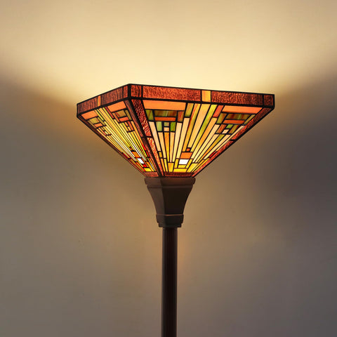 Capulina Tiffany lamp with industrial bronze pole provides sturdy height