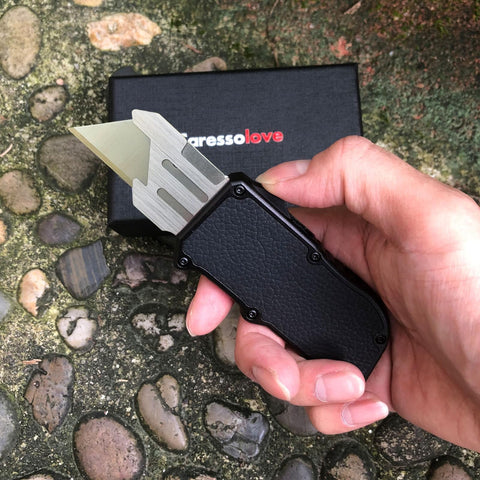 Caressolove safety slider design protects hands during use.