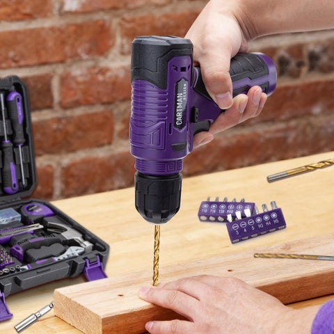 CARTMAN compact tool kit in use for on-site repairs.