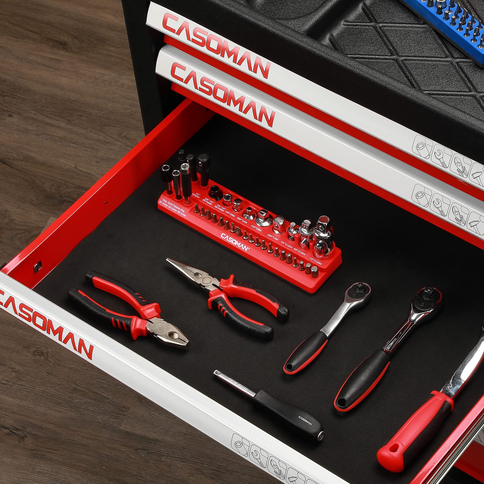 CASOMAN quick-release bit holder enables fast changes