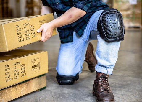 CE' CERDR knee pads show double straps for secure, slip-free fit during work