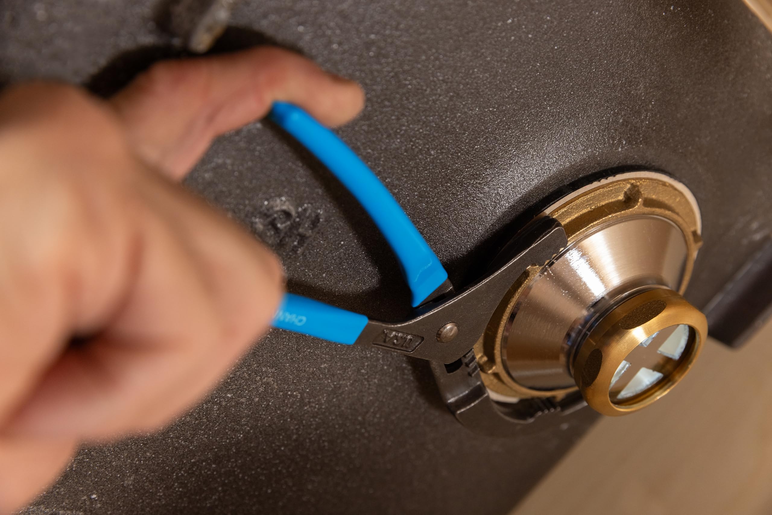 Channellock 209 rust-resistant coating protects tool life