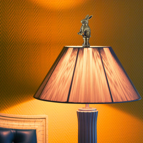 Chunful screw-cap finial shows easy installation without tools.