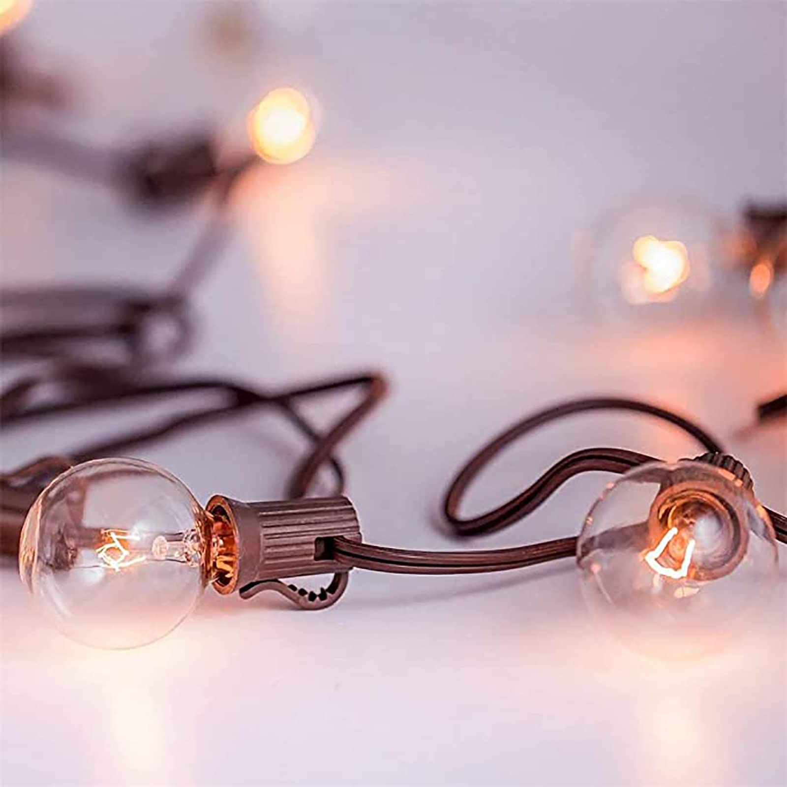CHYParty G40 outdoor-friendly bulb for garden paths and outdoor décor.