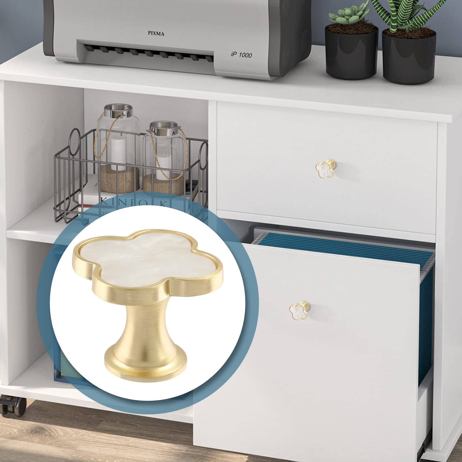 Cionyce Clover knob white surface adds a modern touch to furniture.