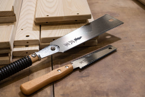 Authentic Clarke Brothers craftsmanship with beech handle for comfortable grip.