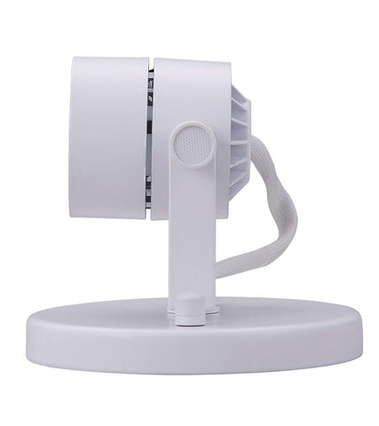 CLOUDY BAY CRI90+ lighting delivers true colors for fabrics and decor.