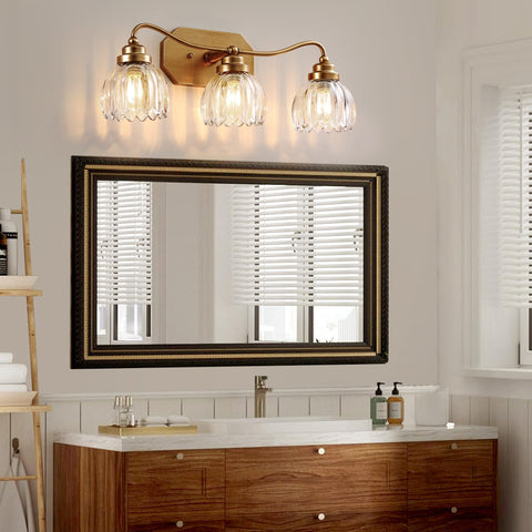 CmnVmn dimmable-ready setup allows mood lighting with compatible dimmers.